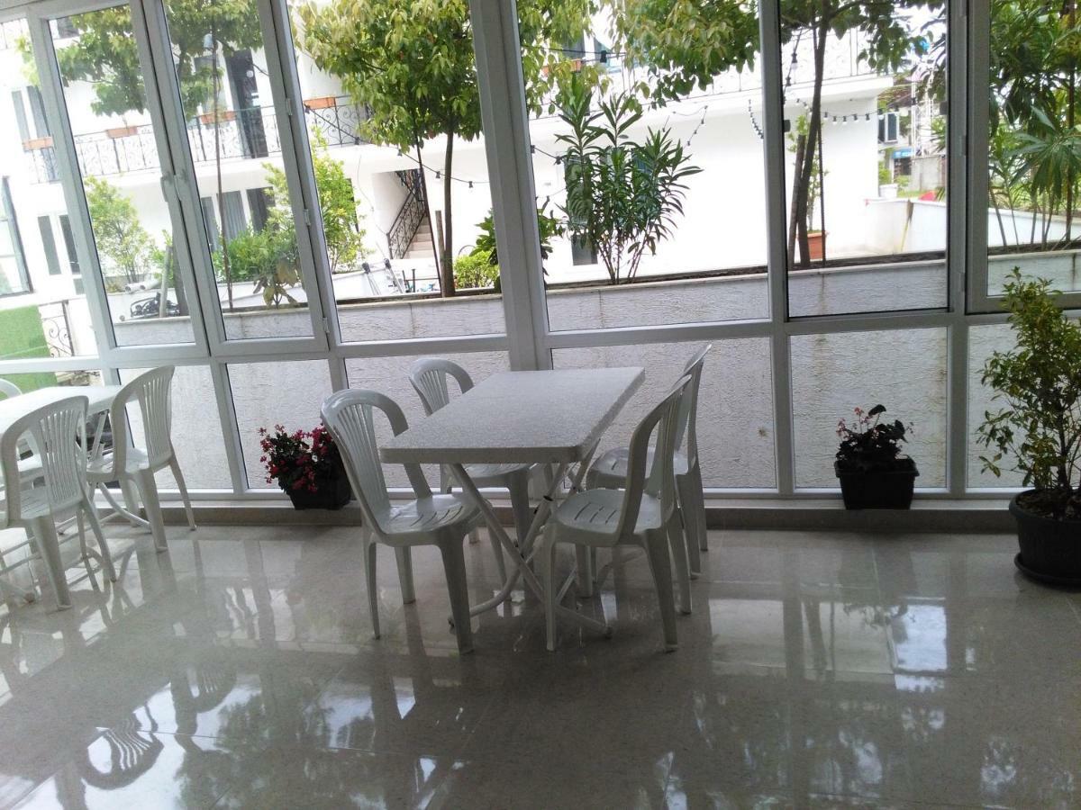 Imeri Hotel อูเรคี ภายนอก รูปภาพ